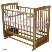 Детская кроватка из Италии