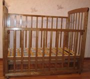 Продам детскую кроватку-маетник