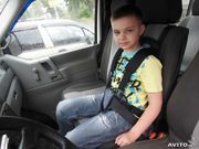 Бескаркасное автокресло (от 1 - 12 лет). Новое. Россия
