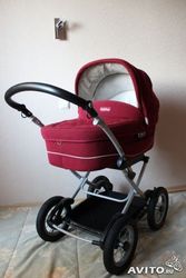 Продам детскую итальянскую коляску-люльку Peg Perego